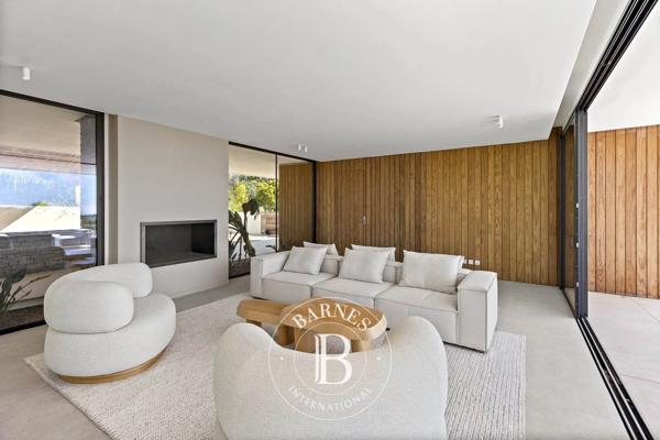 Sainte-Lucie-de-Porto-Vecchio, Villa 4 Chambres -  254 m² à vendre