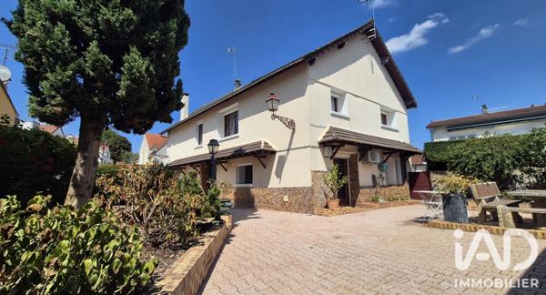 Maison à vendre 6 pièces 172 m² Pontault-Combault