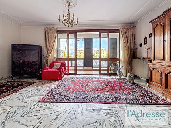 Appartement T3 hyper centre - 81m2 - Place du Diamant