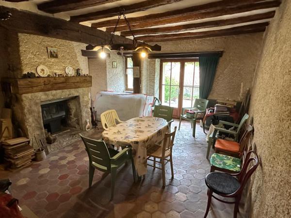 Maison ancienne de charme avec dépendance aménageable