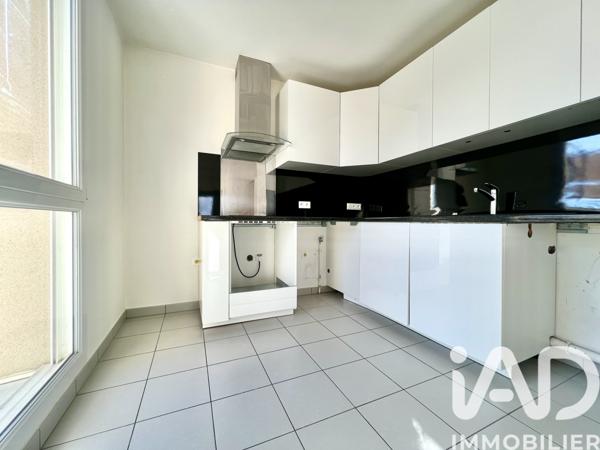 Appartement à vendre 4 pièces 83 m² Villecresnes