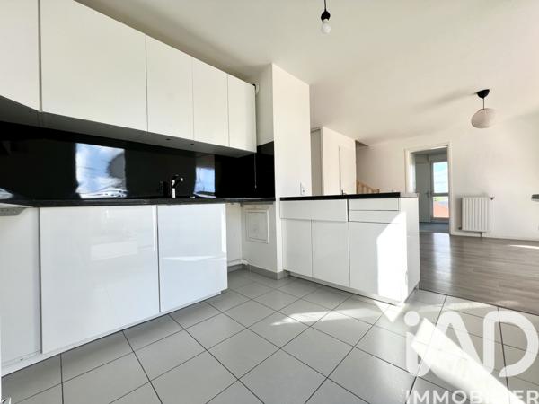 Appartement à vendre 4 pièces 83 m² Villecresnes