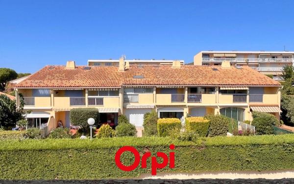 Appartement à vendre    1 pièce • 16 m2 Bandol