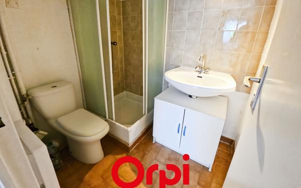 Appartement à vendre    1 pièce • 16 m2 Bandol