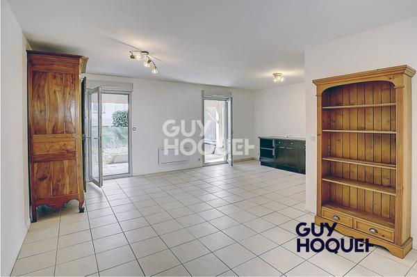 A vendre - Appartement en rez-de-jardin - Villefranche Sur Saône - 2 pièces - 57 m2