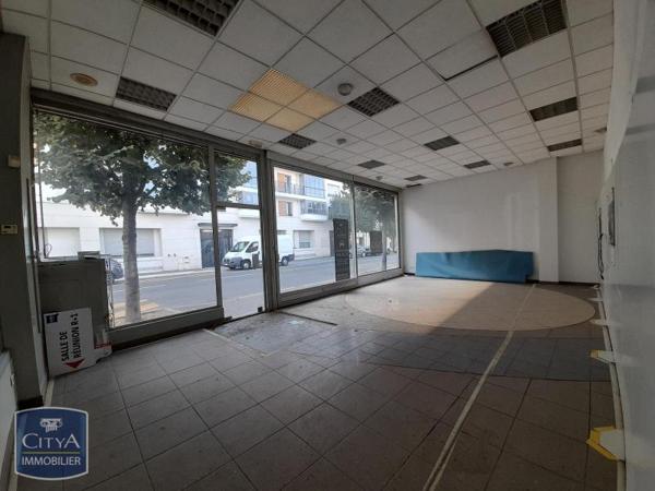 Local commercial à louer 273m²