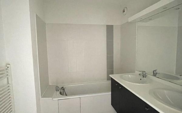 Appartement à louer    3 pièces •  Toulouse