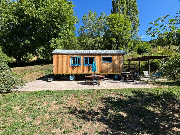 Exclusivité - Terrain avec roulotte Bayons 1350 m2