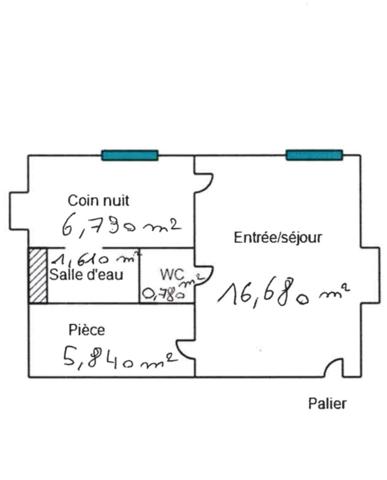 VALLAURIS - 3P - 31M² - Refait à Neuf