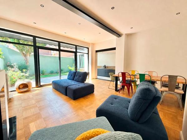 Maison à vendre 8 pièces 216m² Béthune (62400)