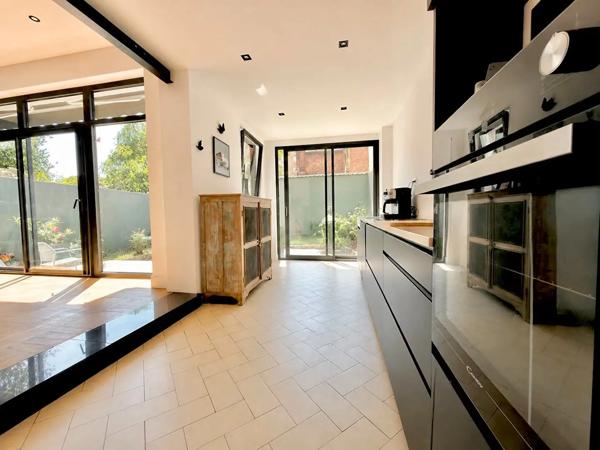 Maison à vendre 8 pièces 216m² Béthune (62400)