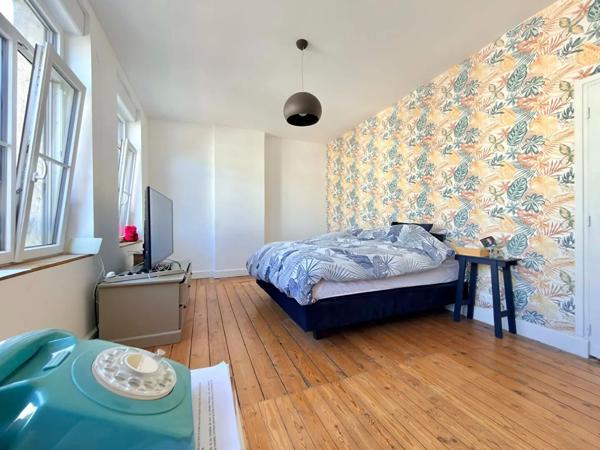 Maison à vendre 8 pièces 216m² Béthune (62400)