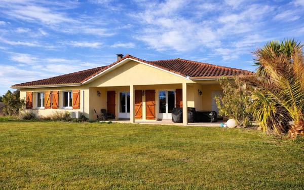 Maison à vendre    5 pièces •  Cagnotte