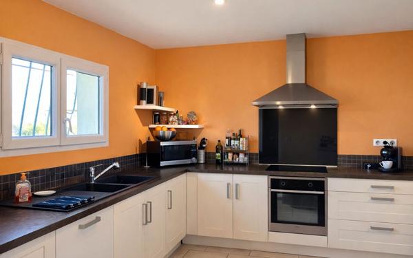 Maison à vendre    5 pièces •  Cagnotte