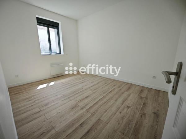Maison
         5 pièces
        - 105 m² Bien prestige 424 000 € *