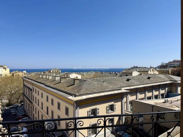 Vente Appartement 3 pièces 57 m2 à Bastia