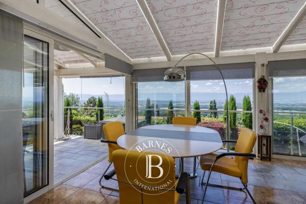 Cranves-Sales, Maison 4 Chambres -  371 m² à vendre