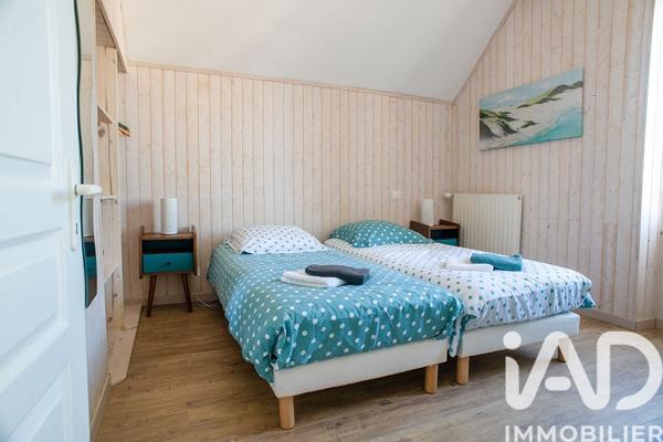 Maison à vendre 8 pièces 203 m² Saint-Gilles-Croix-de-Vie