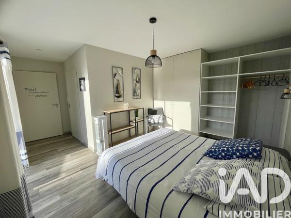 Maison à vendre 8 pièces 203 m² Saint-Gilles-Croix-de-Vie