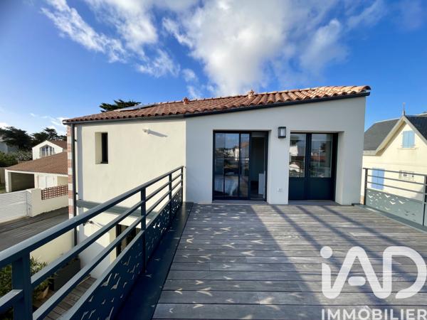 Maison à vendre 8 pièces 203 m² Saint-Gilles-Croix-de-Vie