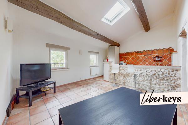 Appartement 3 pièces de 63 m² (46 m² Loi Carrez) - Centre de Draguignan - Vendu avec lot (pour local commercial ou studio) - Proche commodités