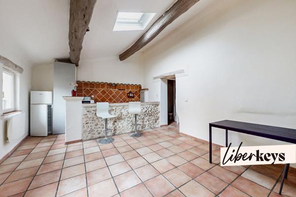 Appartement 3 pièces de 63 m² (46 m² Loi Carrez) - Centre de Draguignan - Vendu avec lot (pour local commercial ou studio) - Proche commodités