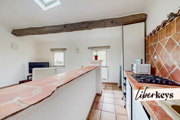 Appartement 3 pièces de 63 m² (46 m² Loi Carrez) - Centre de Draguignan - Vendu avec lot (pour local commercial ou studio) - Proche commodités