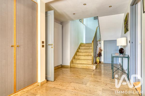 Maison à vendre 9 pièces 218 m² Bessancourt