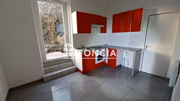 Location Studio 29.38 m² - Moyenmoutier 88420