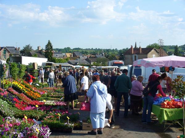 MAISON à vendre 5 pièces CORBIGNY (58) - 113 M2 - GARAGE et DEPENDANCE - TERRAIN 405 m2