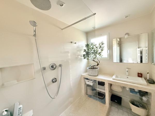 Appartement 5 pièce(s) 101.87 m2