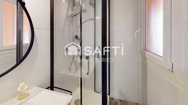 Appartement SAINT-MANDRIER– VUE MER–  PARKING