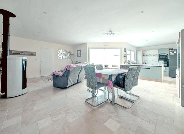 Plain-pied contemporain 3ch plein Sud