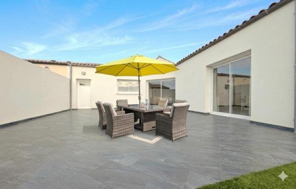 Plain-pied contemporain 3ch plein Sud
