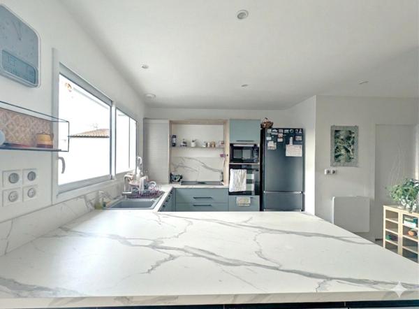 Plain-pied contemporain 3ch plein Sud