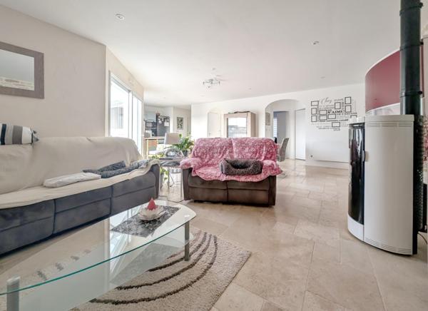Plain-pied contemporain 3ch plein Sud