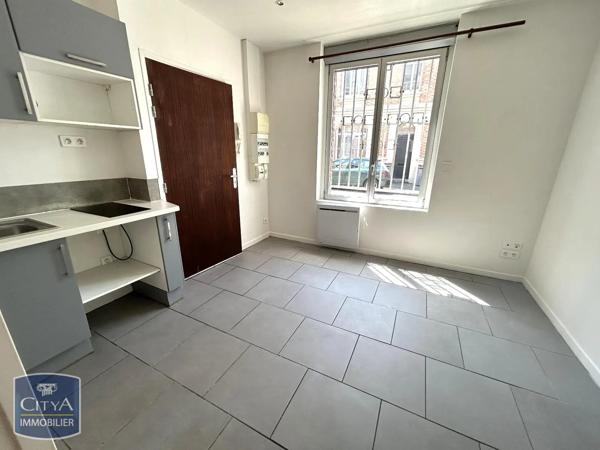 Appartement à louer 2 pièces 21.1m² Saint-Quentin (02100)