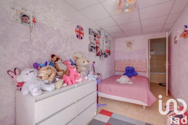 Maison 12 pièces de 349 m² à Peymeinade (06530)