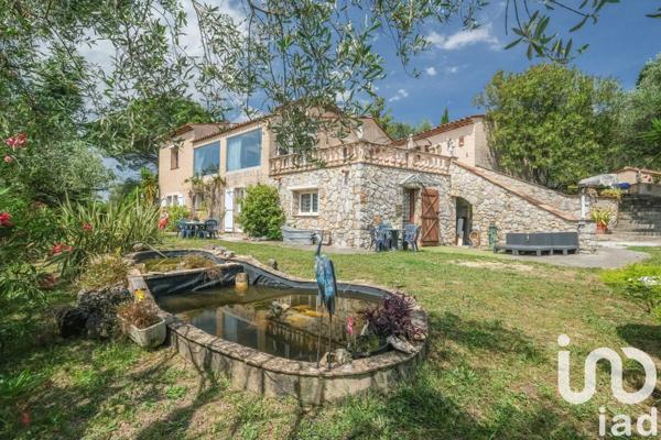 Maison 12 pièces de 349 m² à Peymeinade (06530)