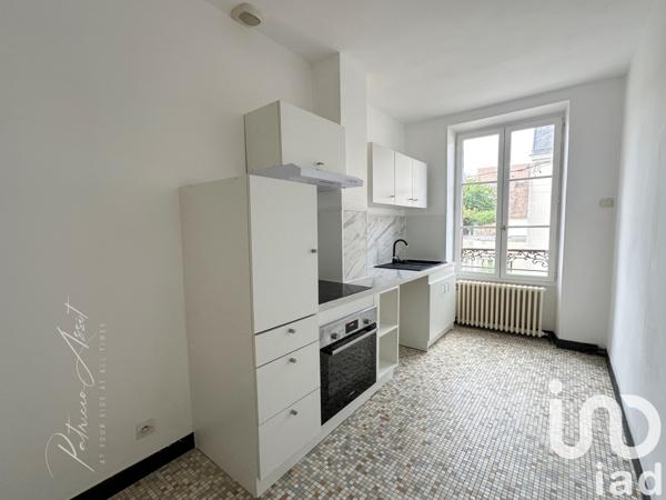 Location maison 3 pièces 70 m² Villeneuve-la-Guyard
