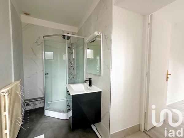 Location maison 3 pièces 70 m² Villeneuve-la-Guyard