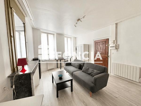 Location Studio meublé 35.12 m² - 22 RUE MAZELLE Metz 57000