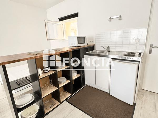 Location Studio meublé 35.12 m² - 22 RUE MAZELLE Metz 57000