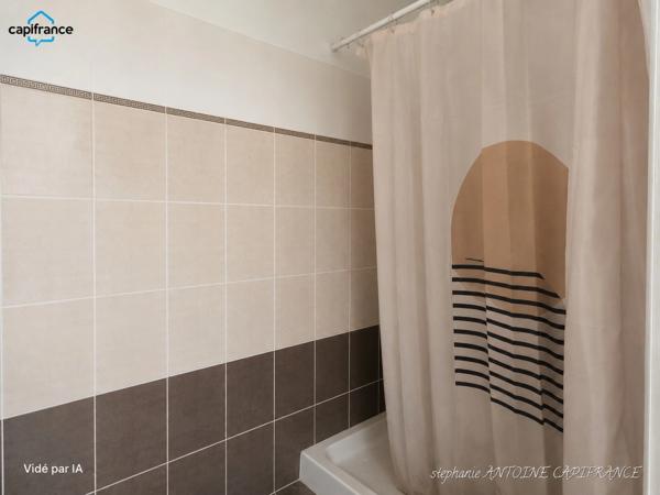 ORTHEZ – APPARTEMENT T4 DE 83 M² – 3 CHAMBRES – REZ-DE-CHAUSSÉE – PARKING PRIVATIF