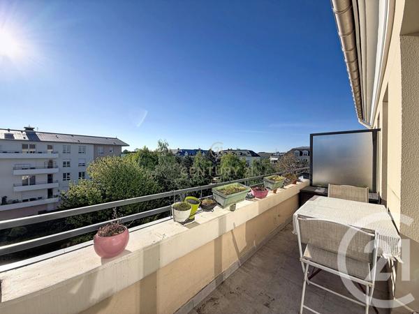 Appartement F3 à vendre  3 pièces - 65 m2 NOISY LE GRAND - 93