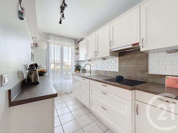 Appartement F3 à vendre  3 pièces - 65 m2 NOISY LE GRAND - 93