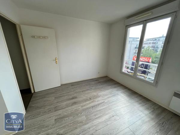 Appartement à vendre 2 pièces 43.9m² Corbeil-Essonnes (91100)