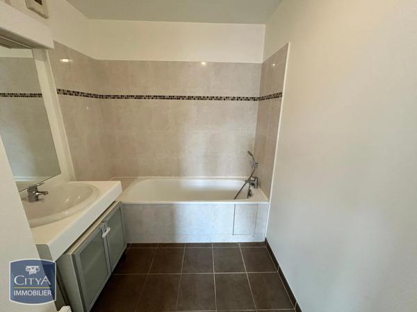 Appartement à vendre 2 pièces 43.9m² Corbeil-Essonnes (91100)