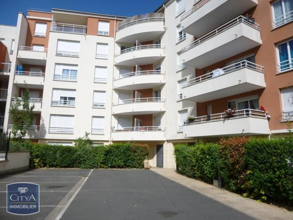 Appartement à vendre 2 pièces 43.9m² Corbeil-Essonnes (91100)