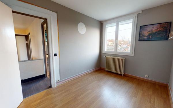 Maison à vendre    4 pièces •  Saint-Dizier